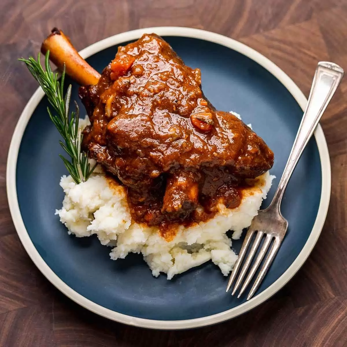 BRASED LAMB SHANKS
