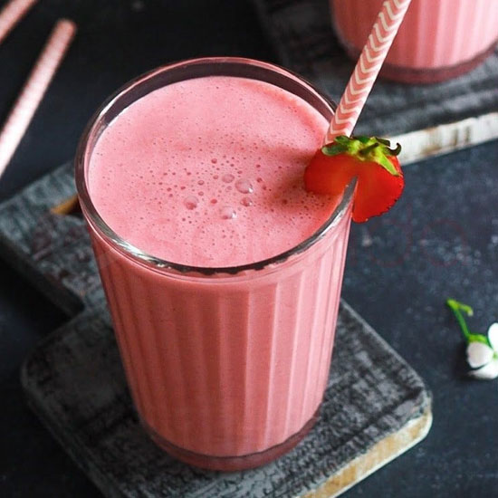 Strawberry Lassi