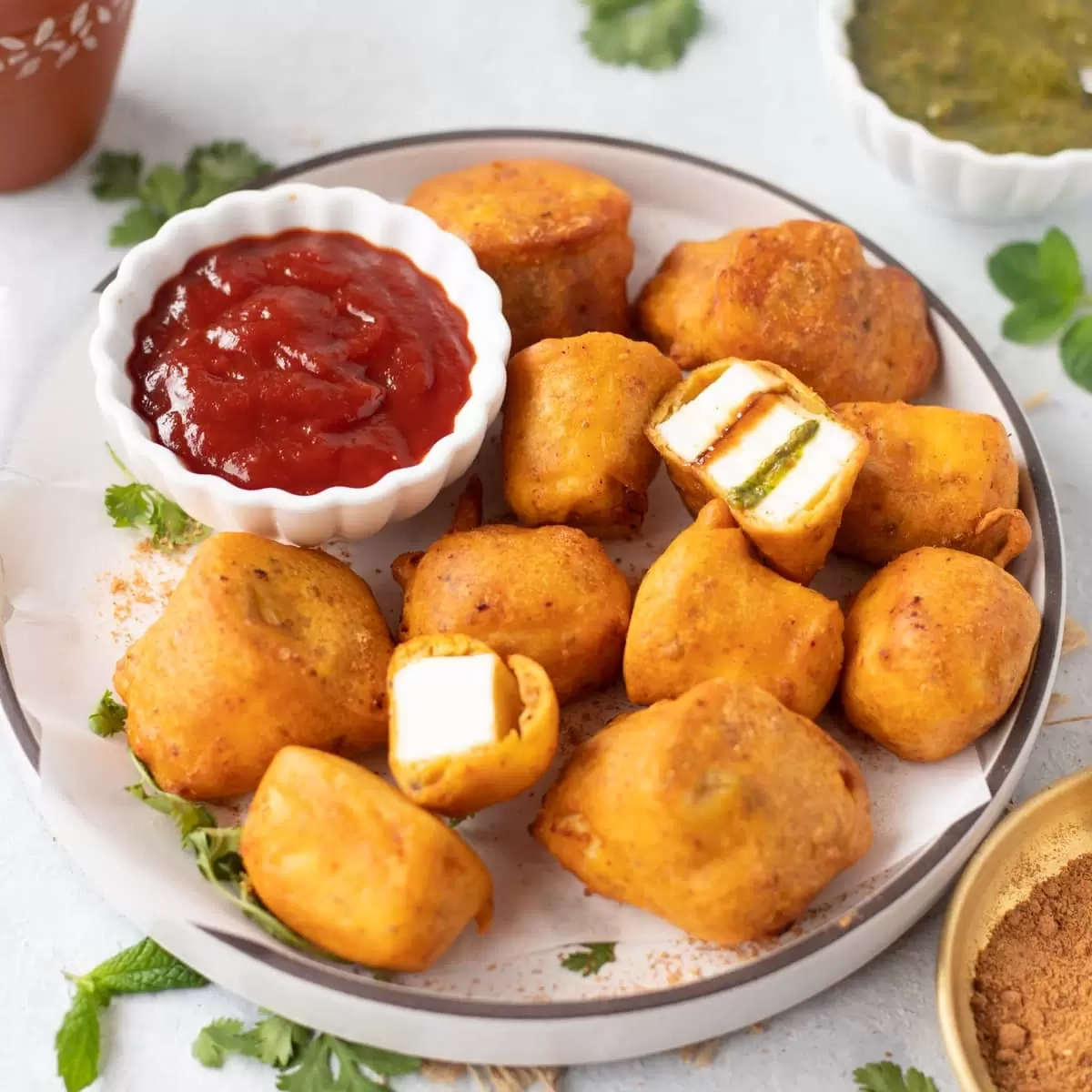 Paneer Pakoda(4 pcs)