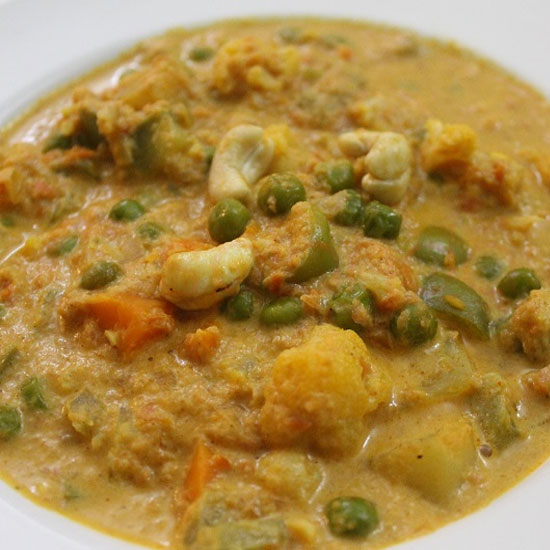 Shahi Navrathan Korma