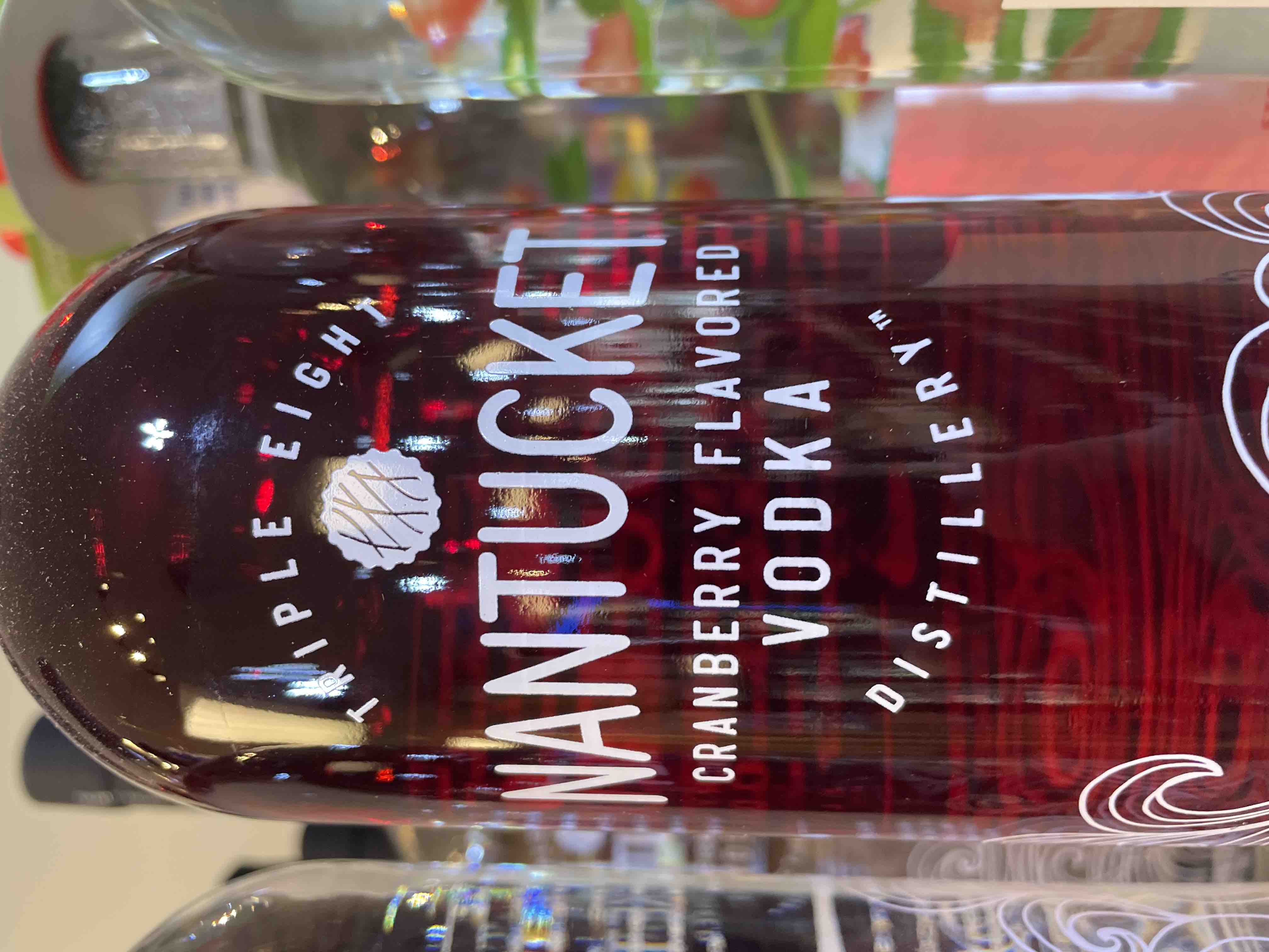 TRIPLE EIGHT Cranberry Vodka