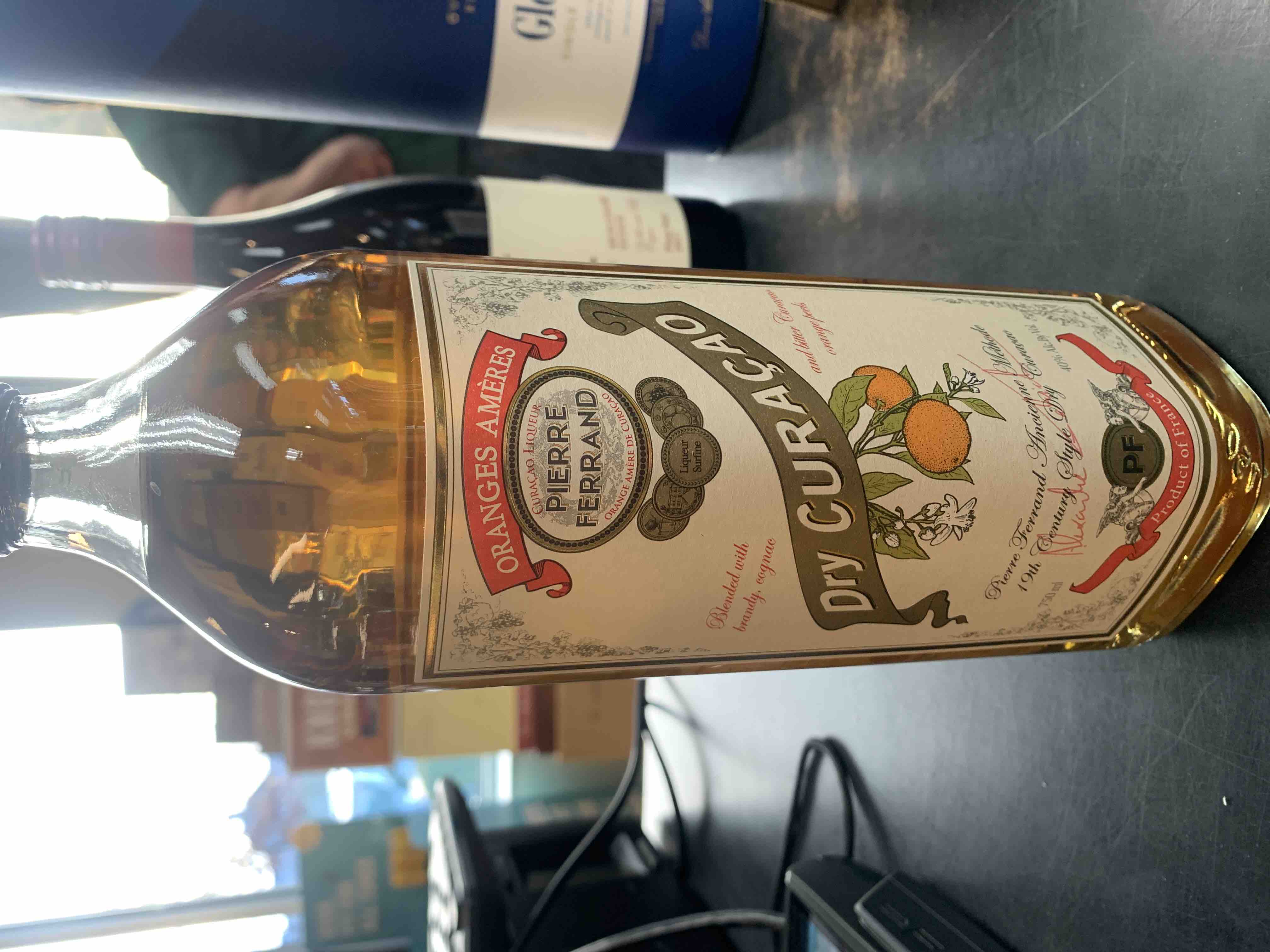 PIERRE FERRAND Dry Curacao