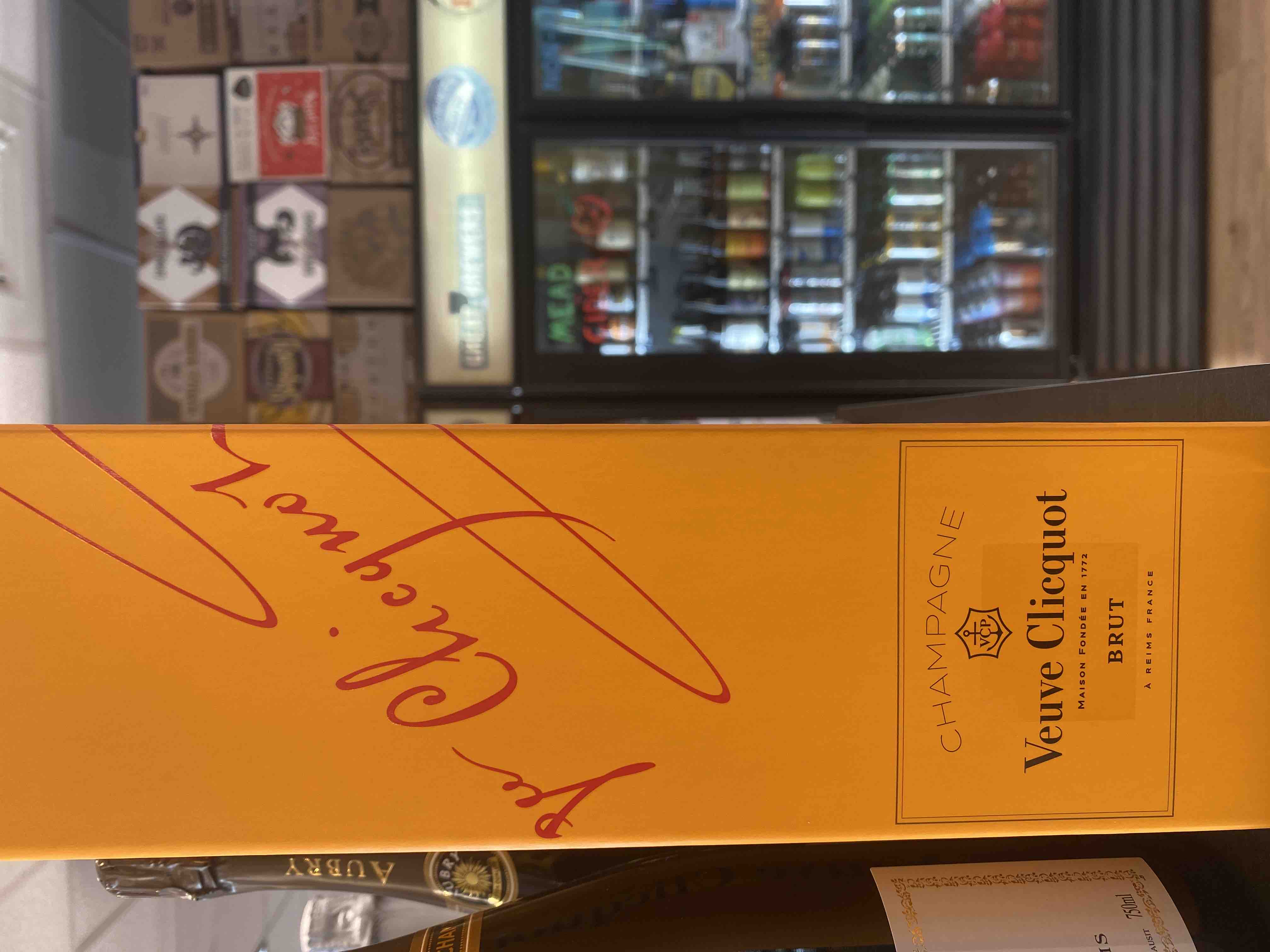 Veuve Clicquot Yellow Label Champagne