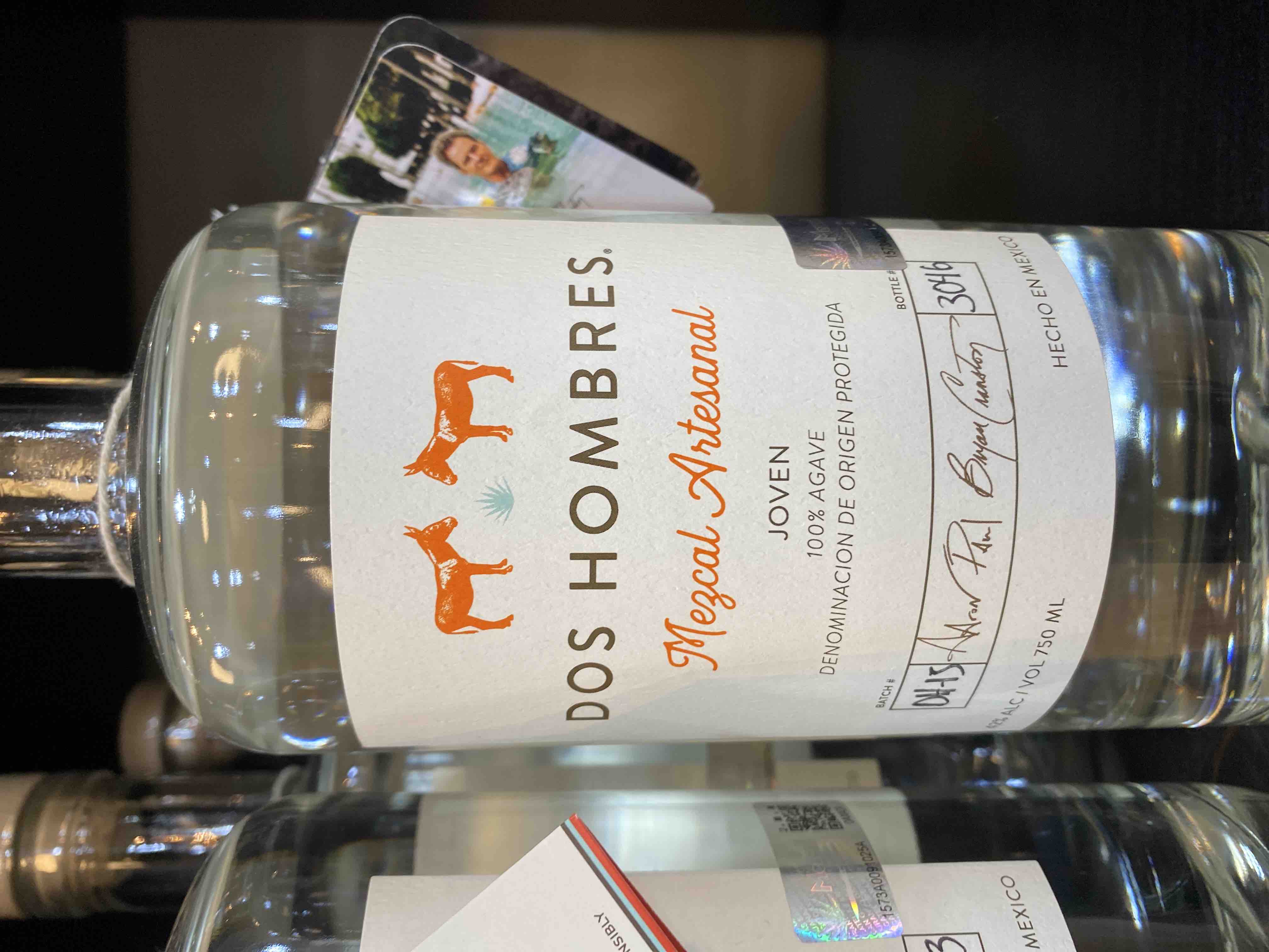 DOS HOMBRES Mezcal