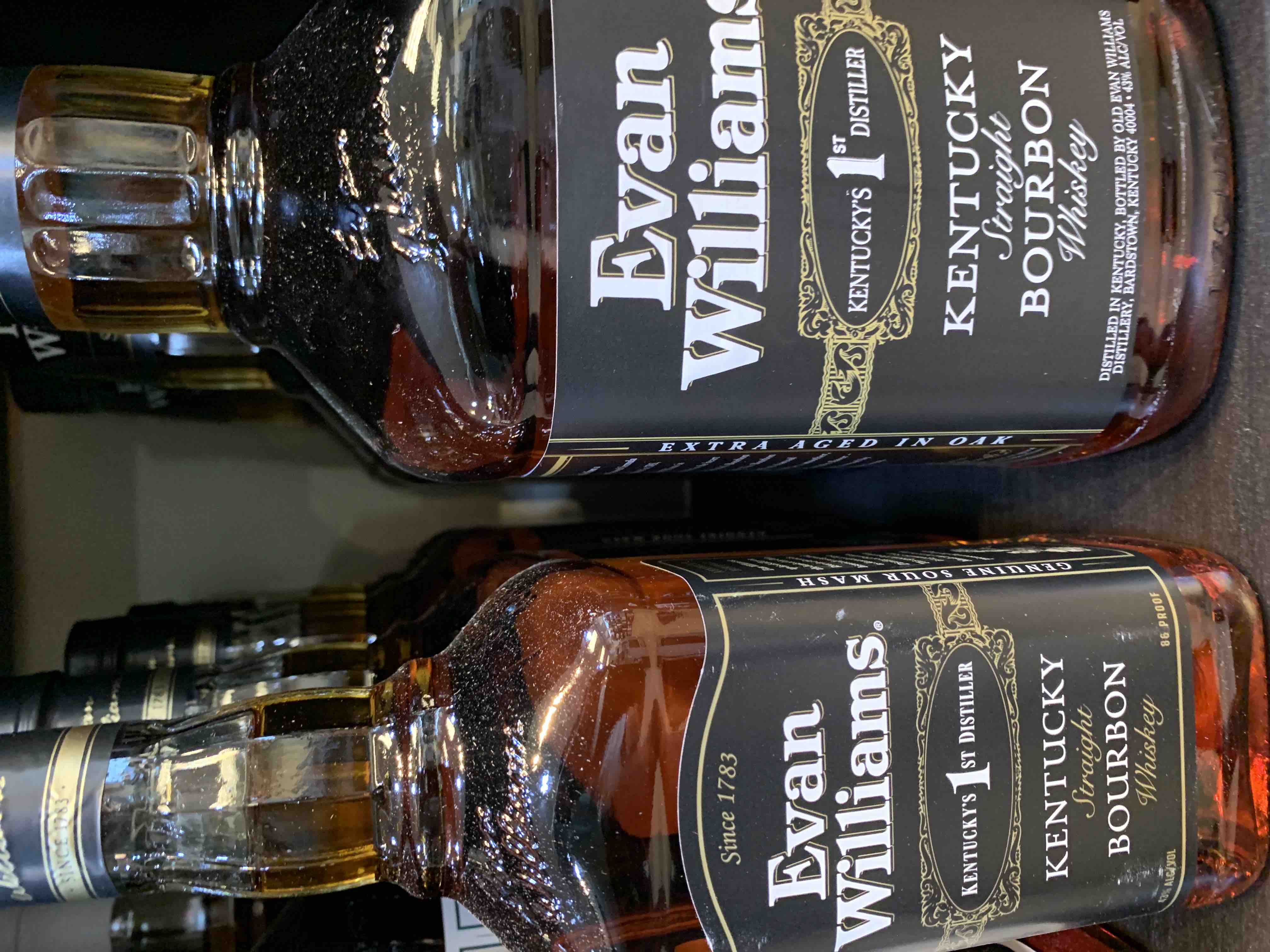 EVAN WILLIAMS Black Label Bourbon